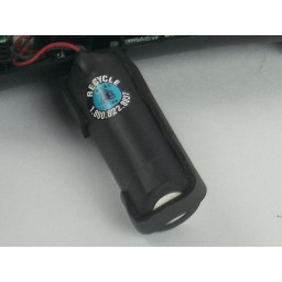 Замена батареи PlayStation Move